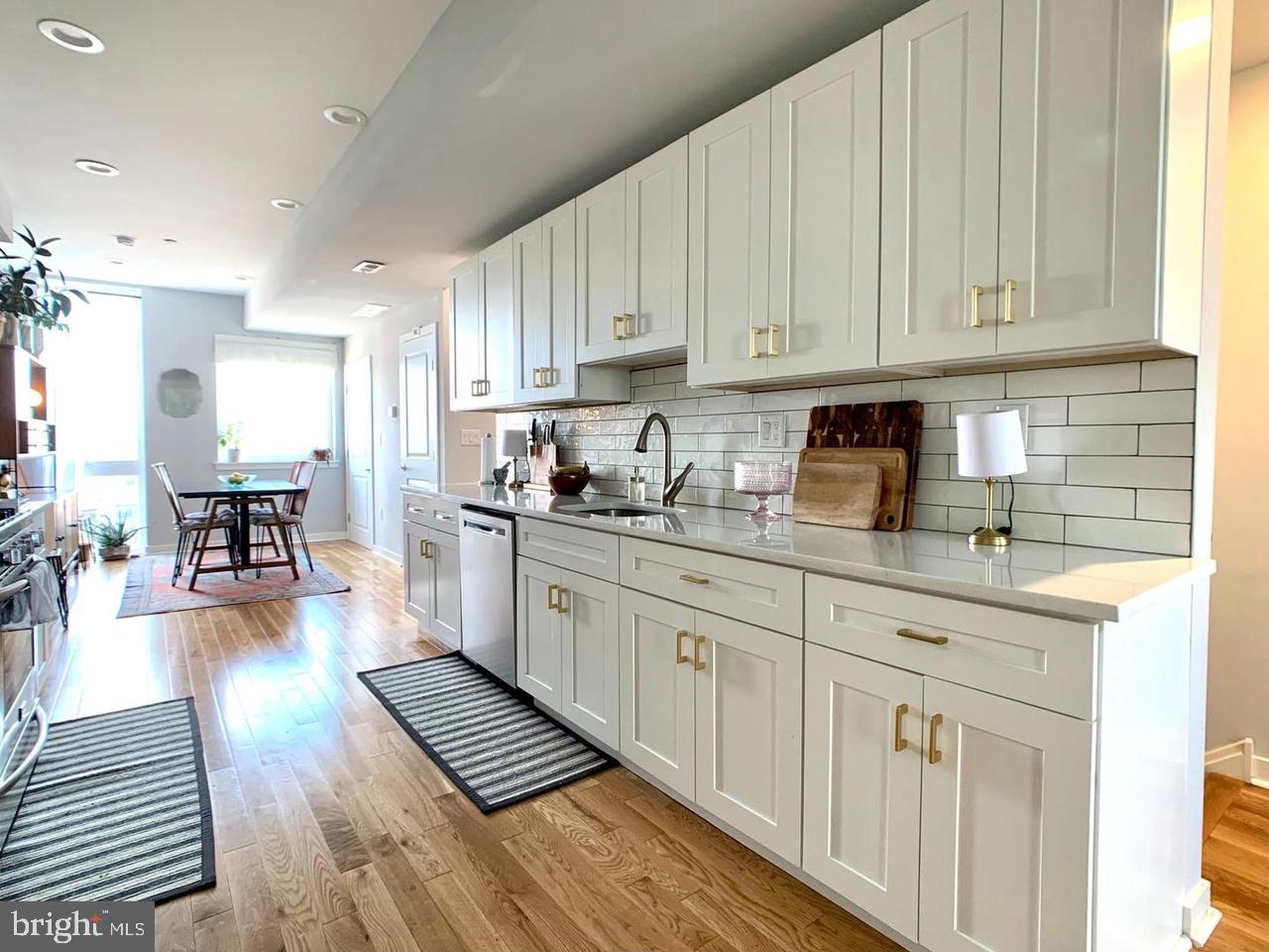 OLDE KENSINGTON - Residential Income