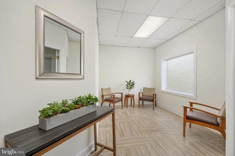 Photo of 620 - Suite A Kenmore Avenue, FREDERICKSBURG, VA 22401 (MLS # VAFB2009950)