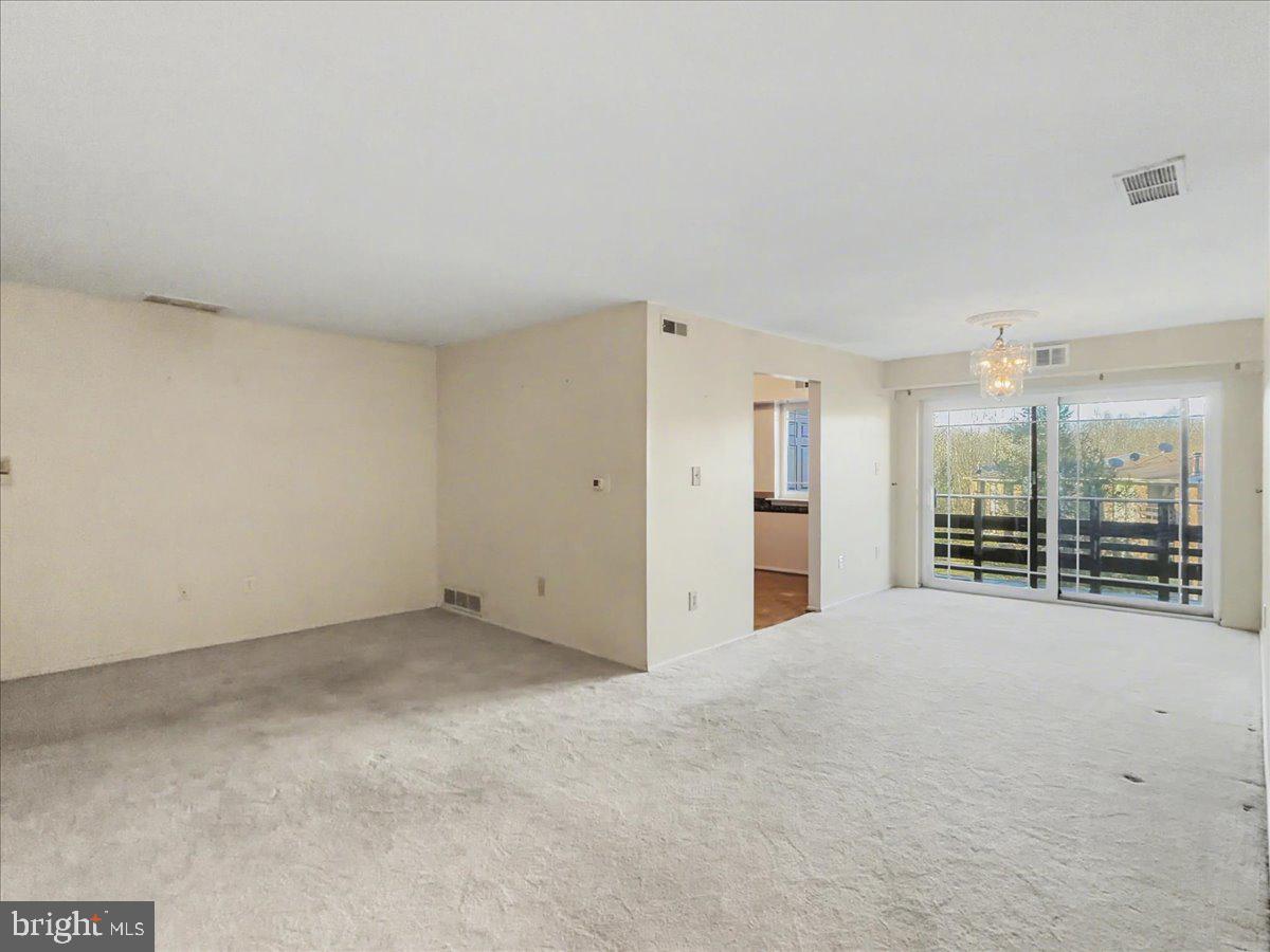 WHITEHALL ESTATES - Residential