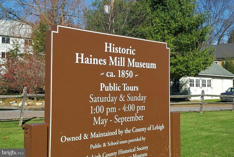 WHITEHALL ESTATES - Residential