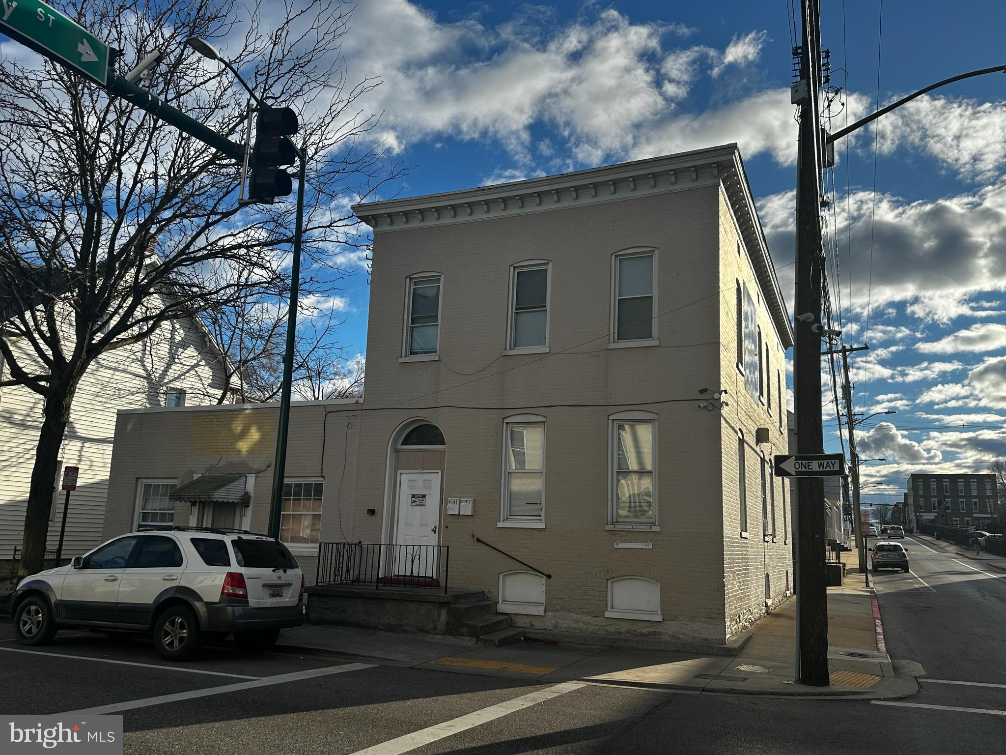 WASHINGTON COUNTY - Commercial Sale