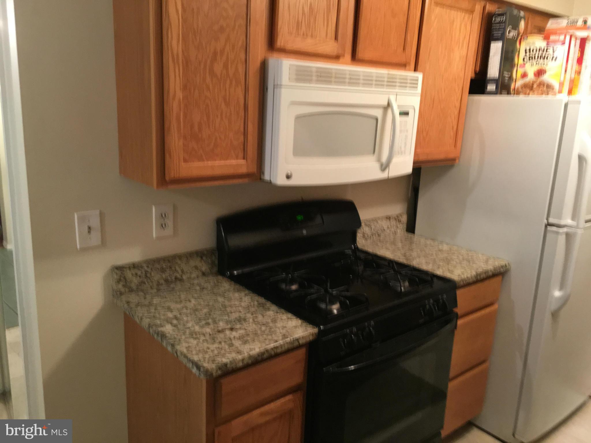 CAVERLY HILLS - Residential