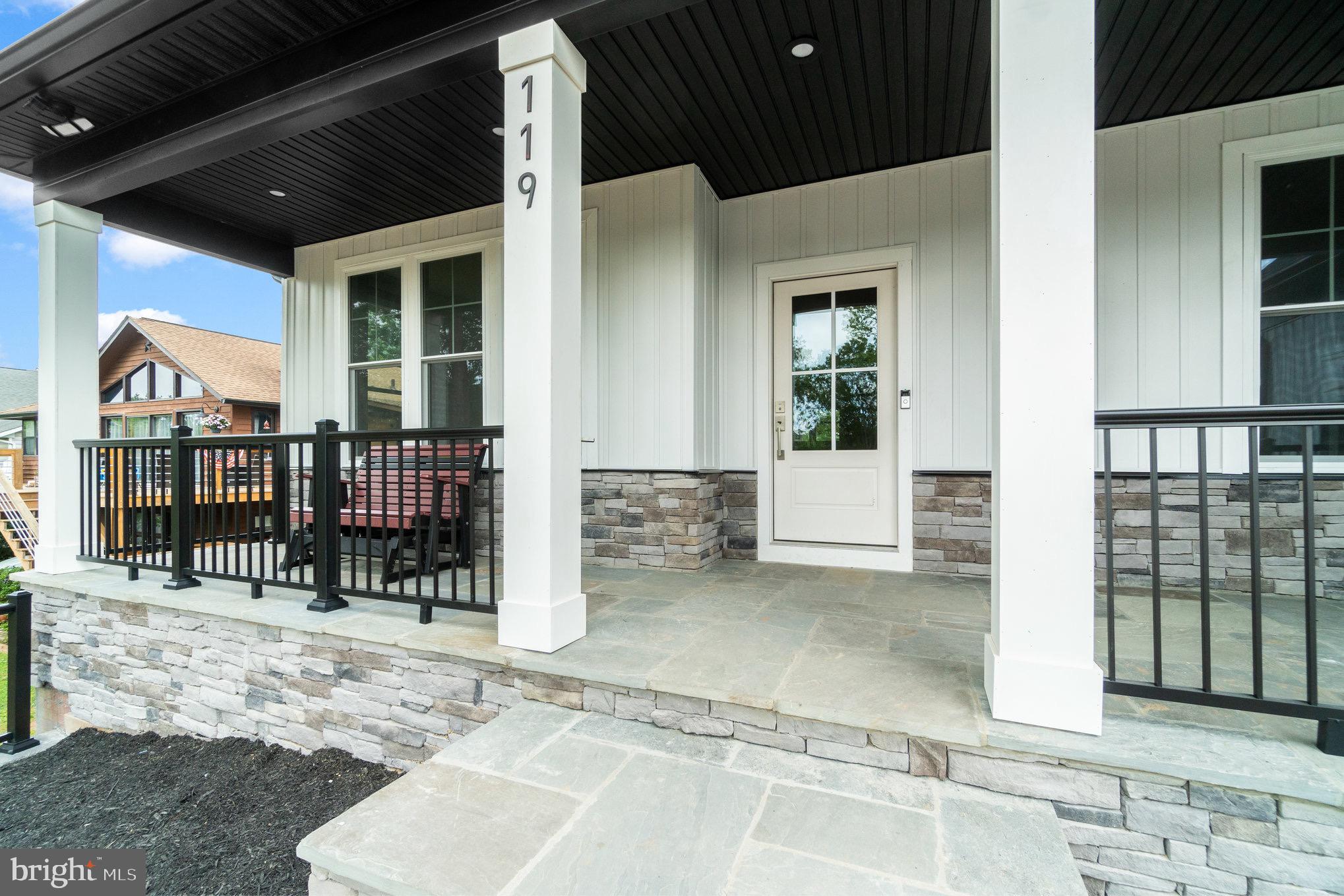 LAKE OF THE WOODS - Residential