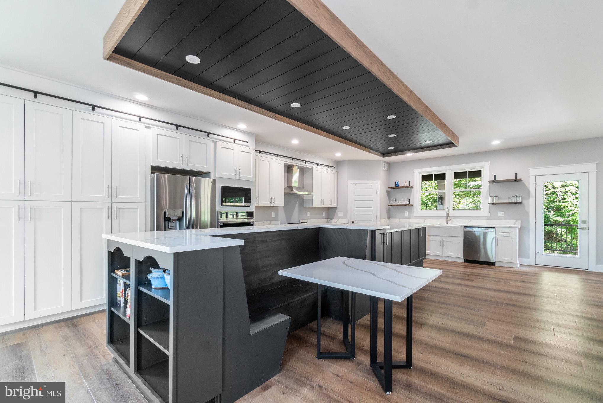 LAKE OF THE WOODS - Residential