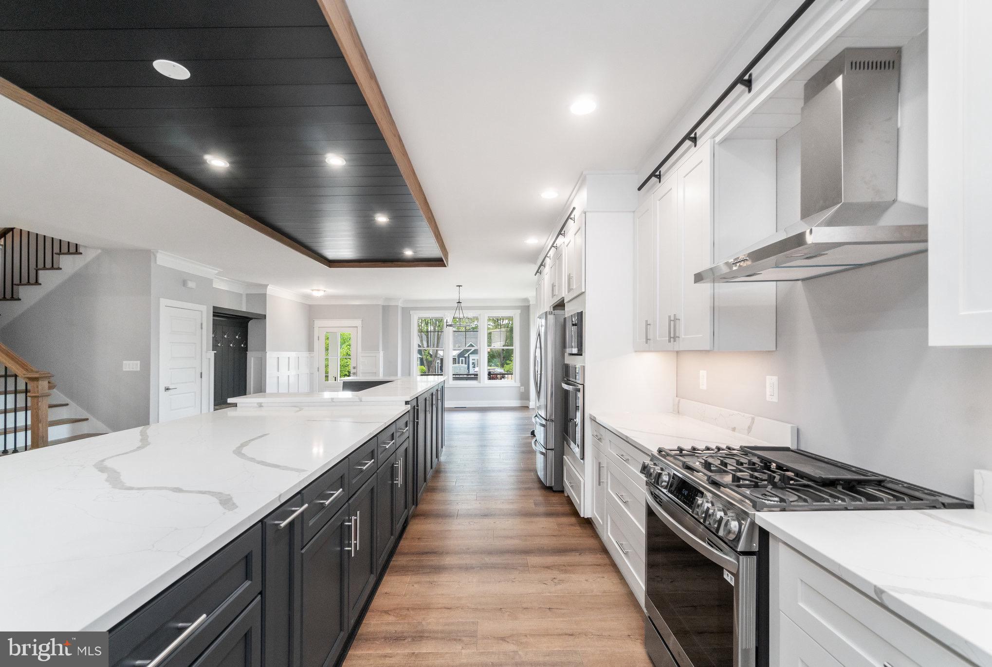 LAKE OF THE WOODS - Residential