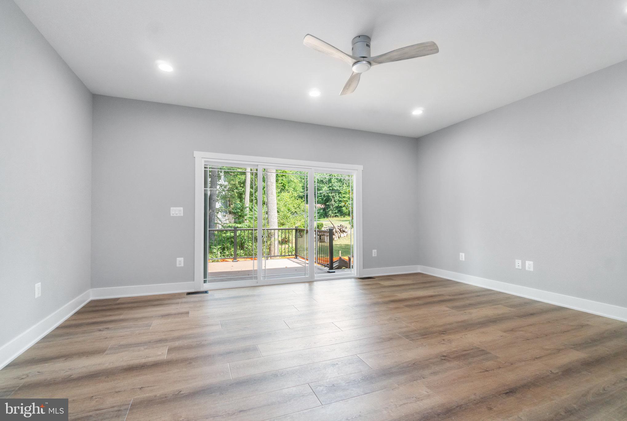 LAKE OF THE WOODS - Residential