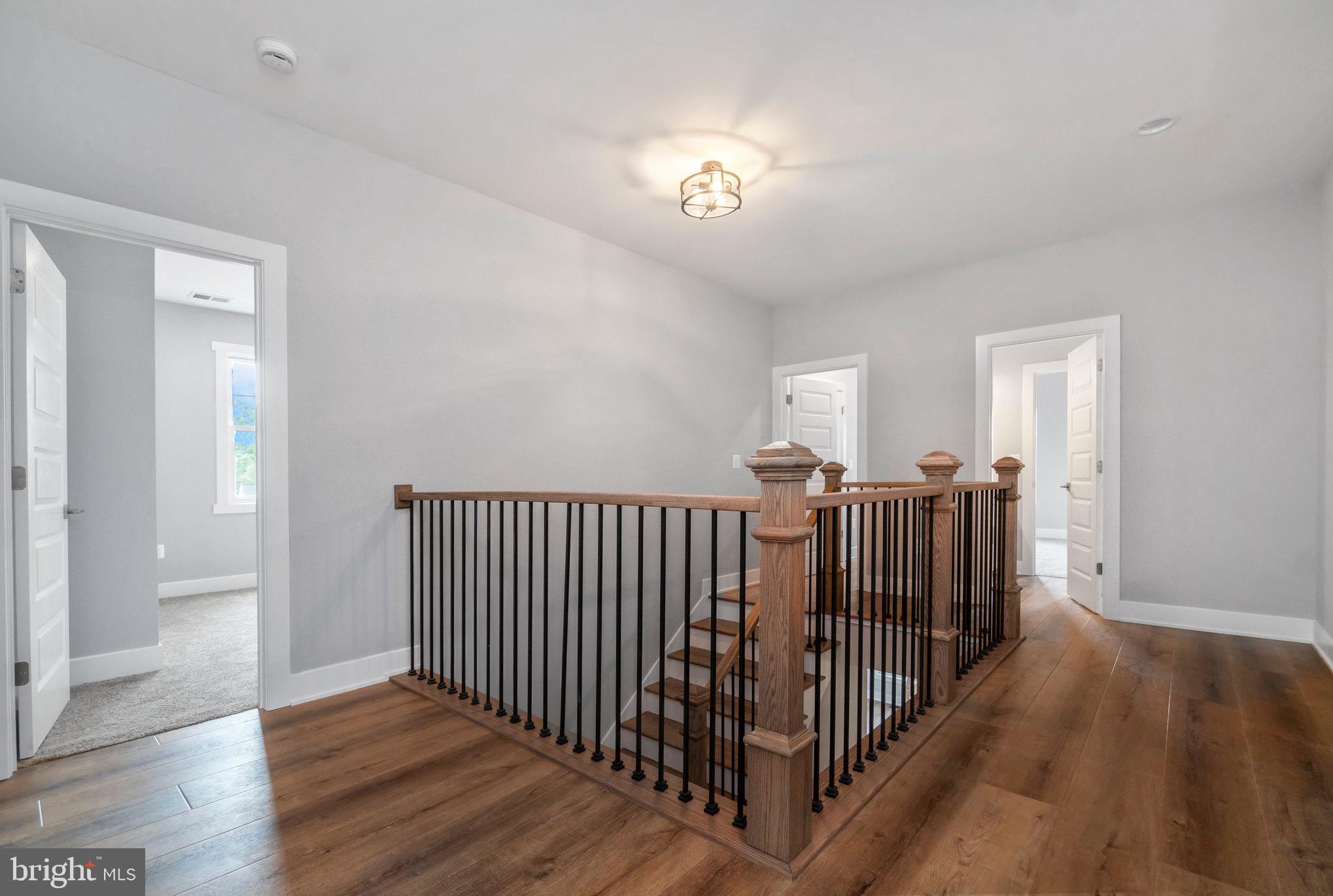 LAKE OF THE WOODS - Residential