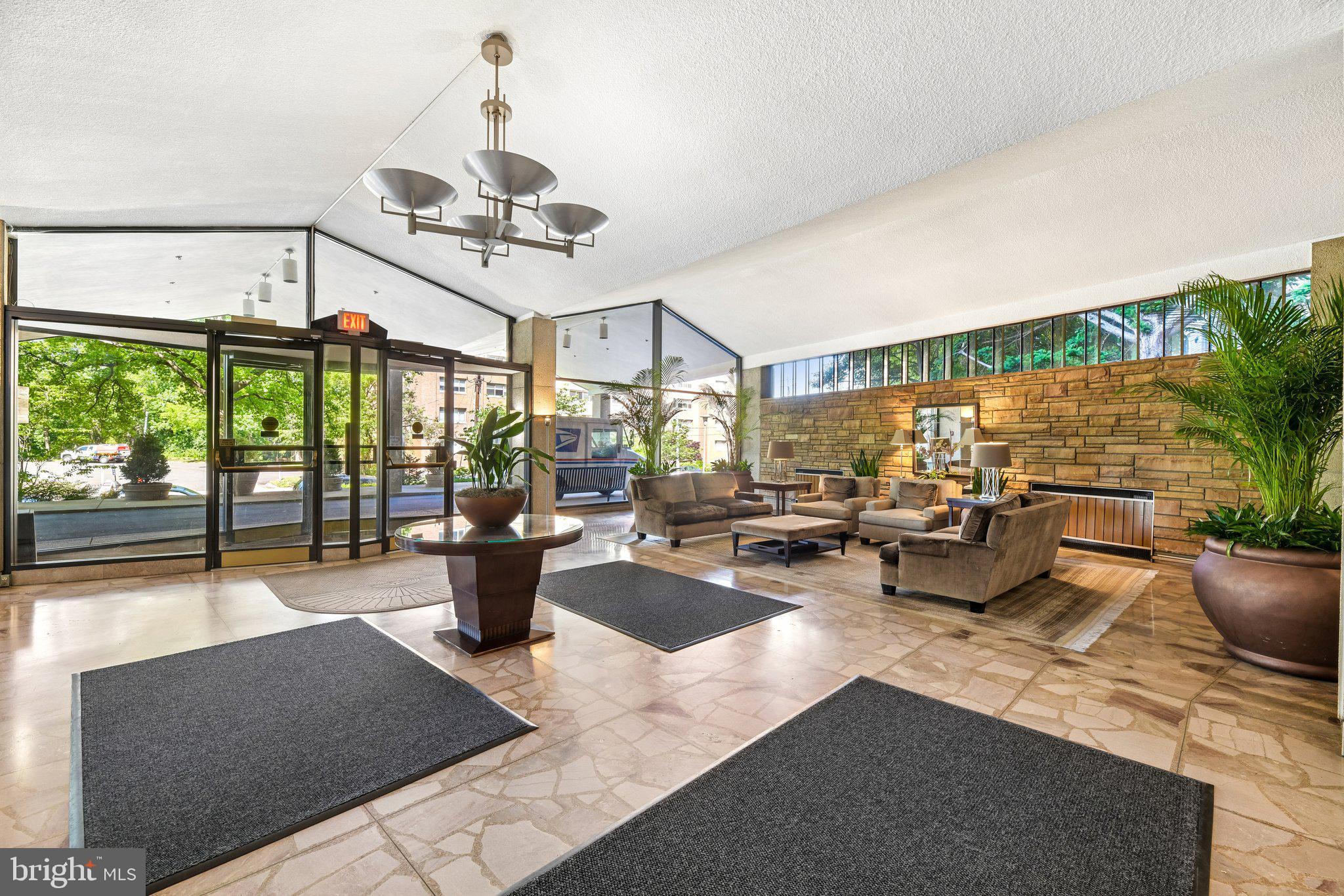 PROSPECT HOUSE - Residential