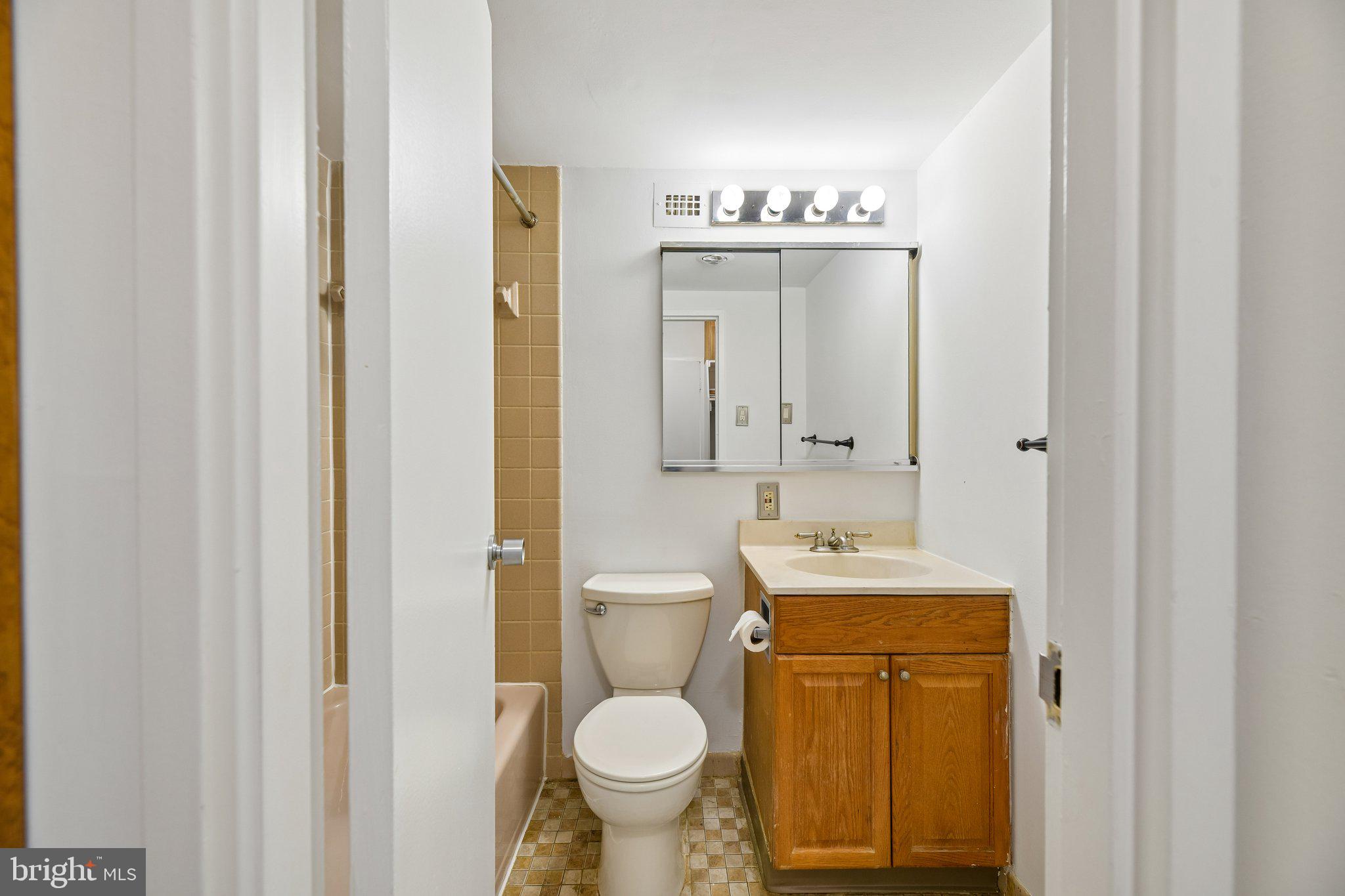 PROSPECT HOUSE - Residential