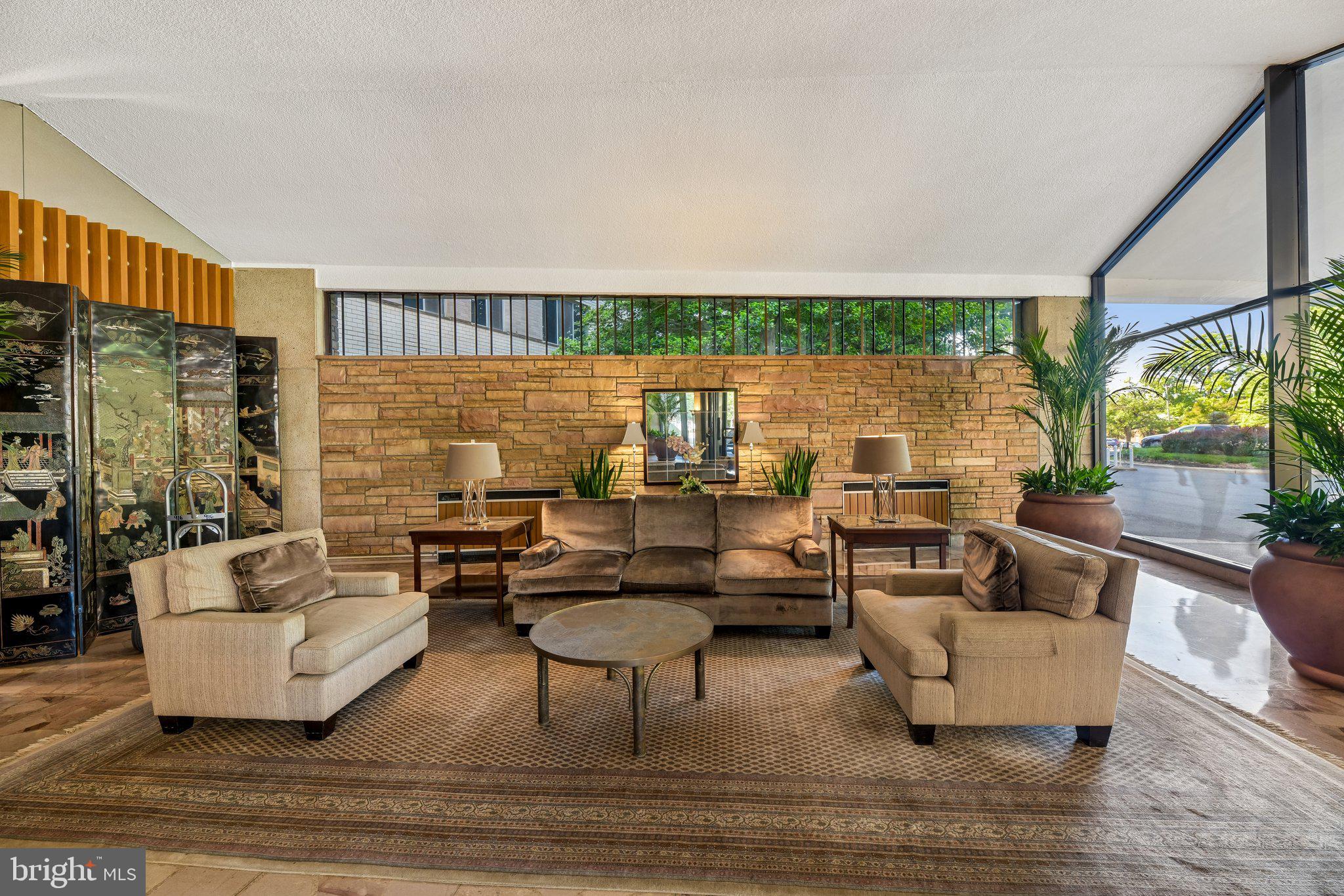 PROSPECT HOUSE - Residential