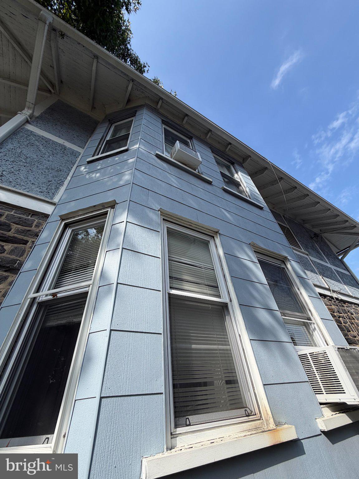 212 N MAPLE AVENUE - Photo 4