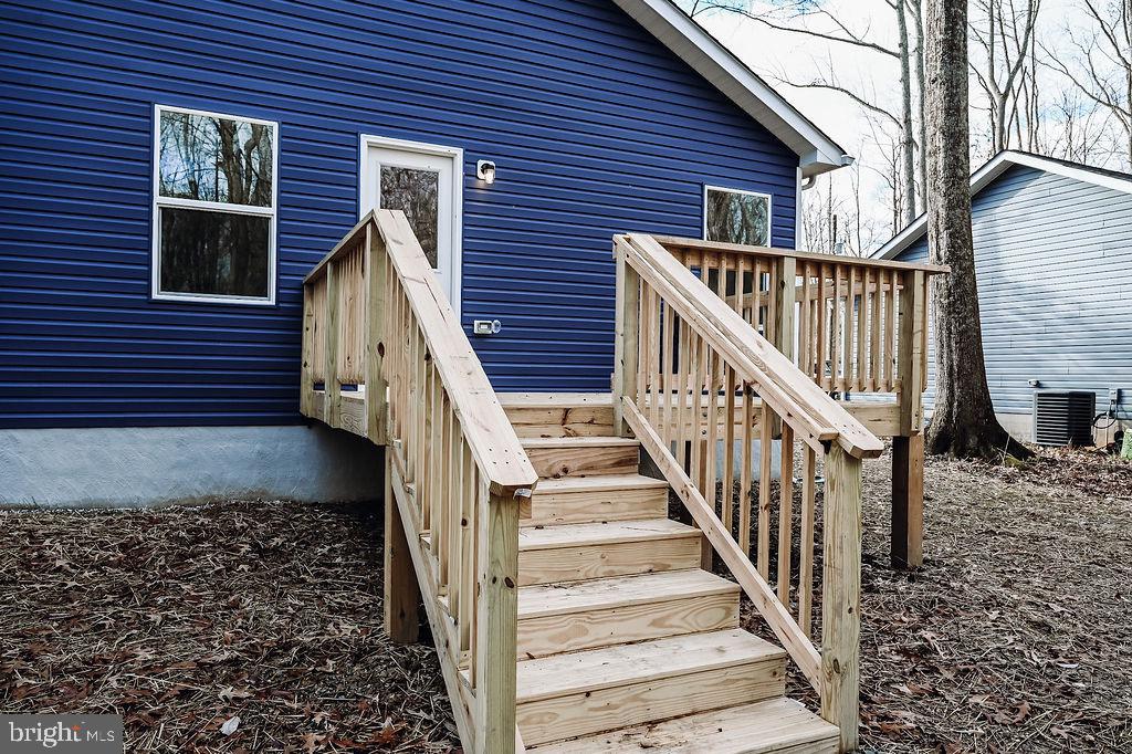 PLACID BAY EST SHOREWOOD - Residential