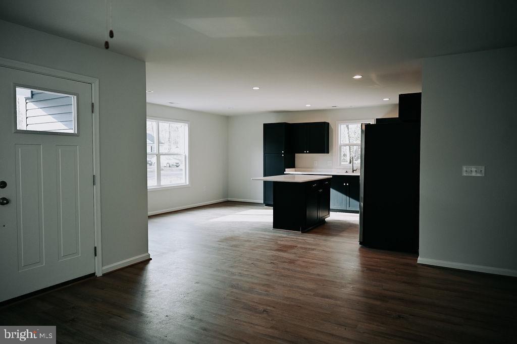 PLACID BAY EST SHOREWOOD - Residential