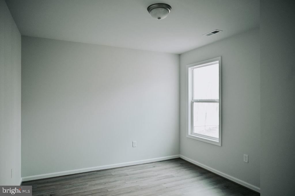 PLACID BAY EST SHOREWOOD - Residential