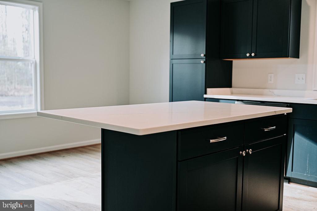 PLACID BAY EST SHOREWOOD - Residential