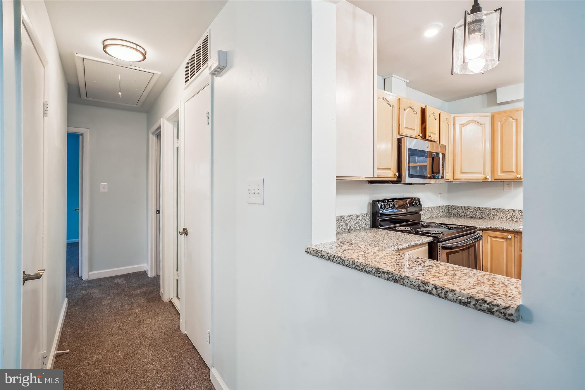 DALE CITY - Residential Lease