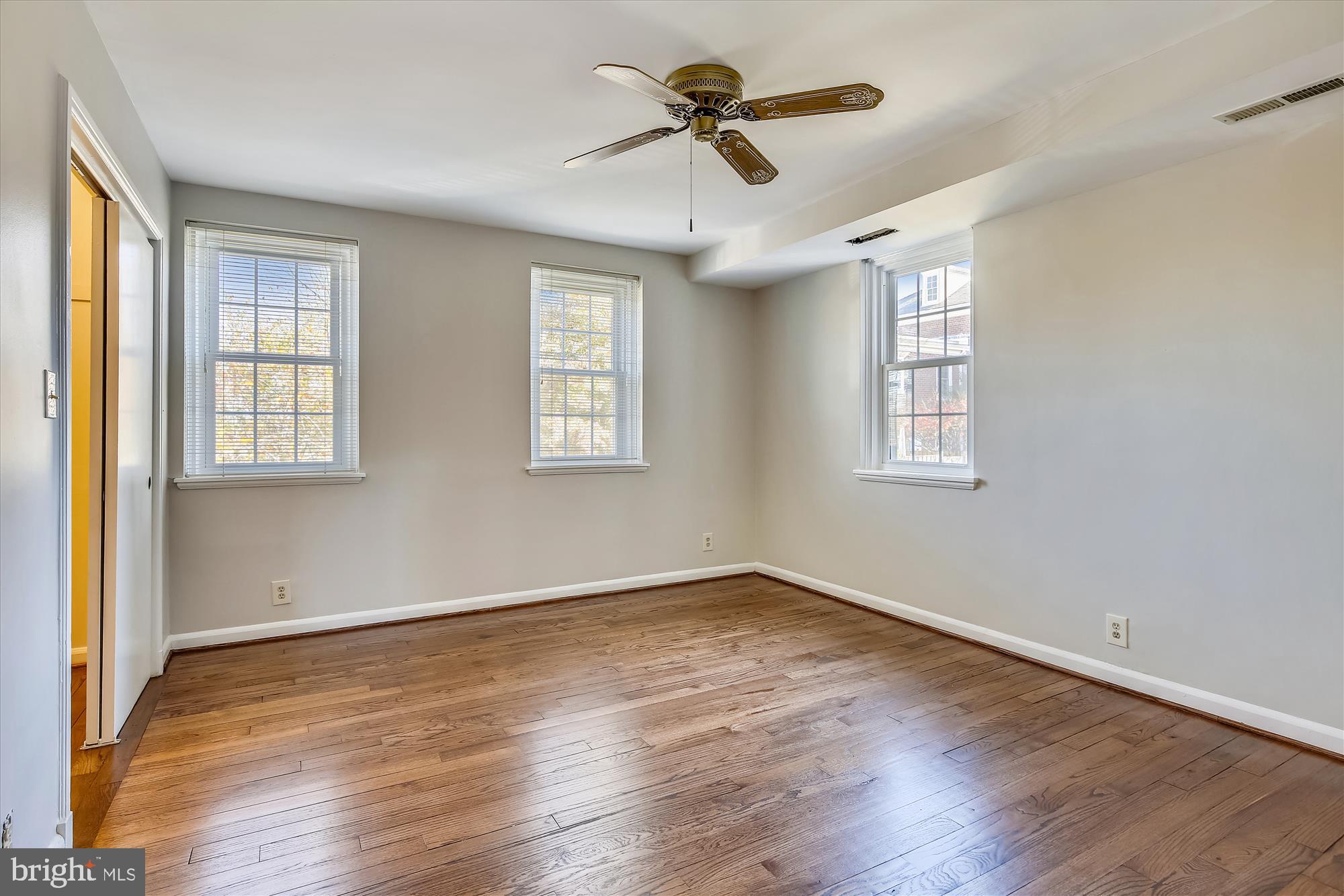 FAIRLINGTON GREEN - Residential