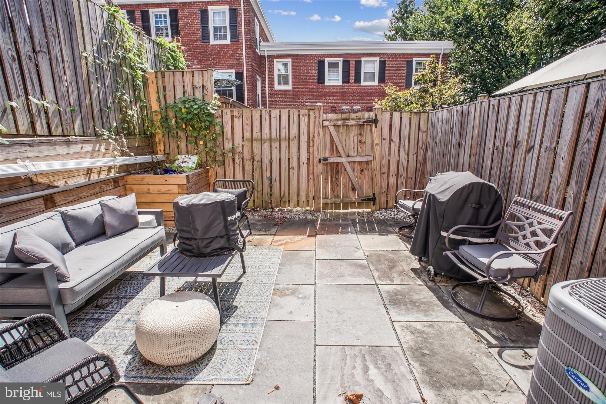 FAIRLINGTON GREEN - Residential