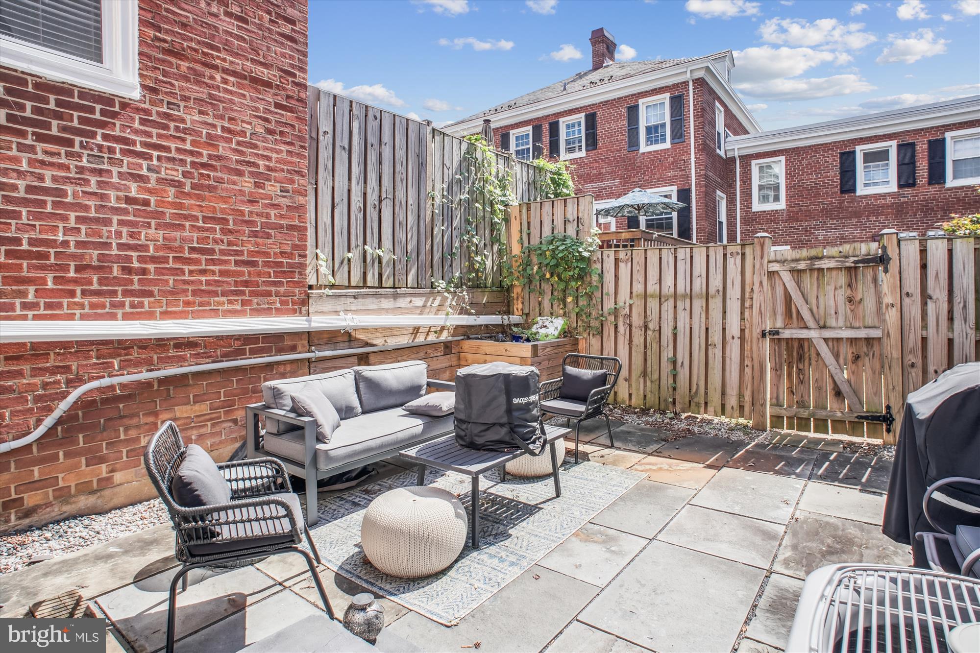 FAIRLINGTON GREEN - Residential