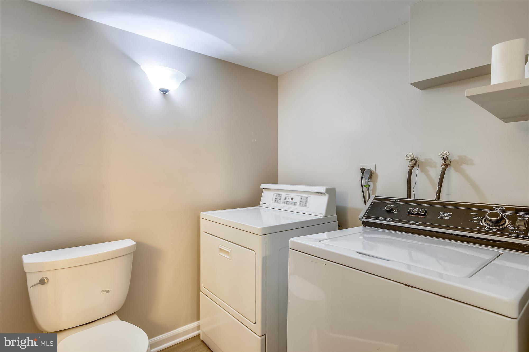 FAIRLINGTON GREEN - Residential