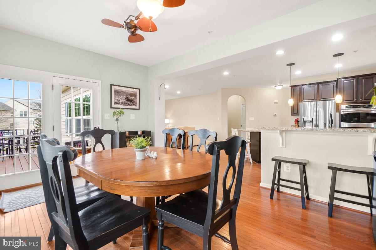 CLOVER RIDGE - Residential