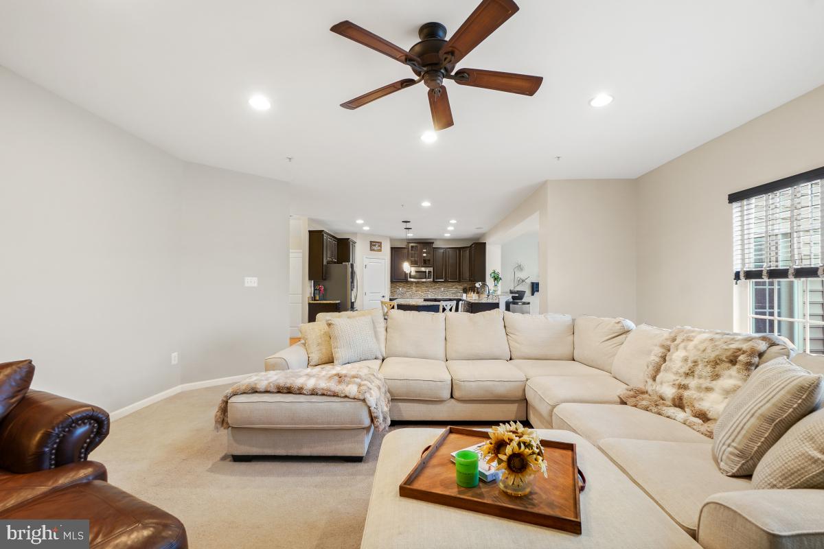 CLOVER RIDGE - Residential