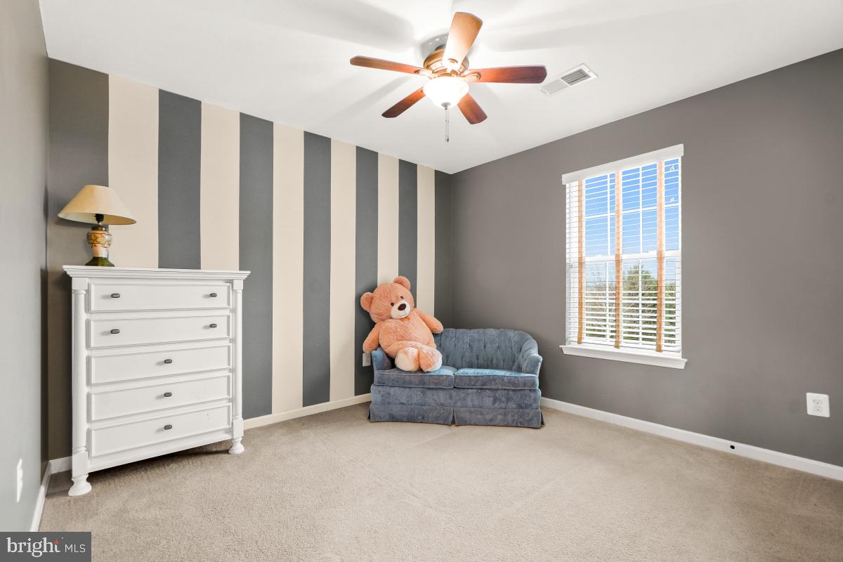 CLOVER RIDGE - Residential