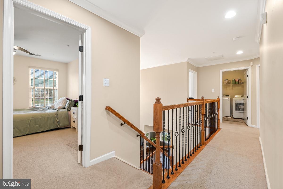 CLOVER RIDGE - Residential