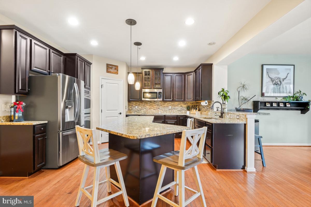 CLOVER RIDGE - Residential