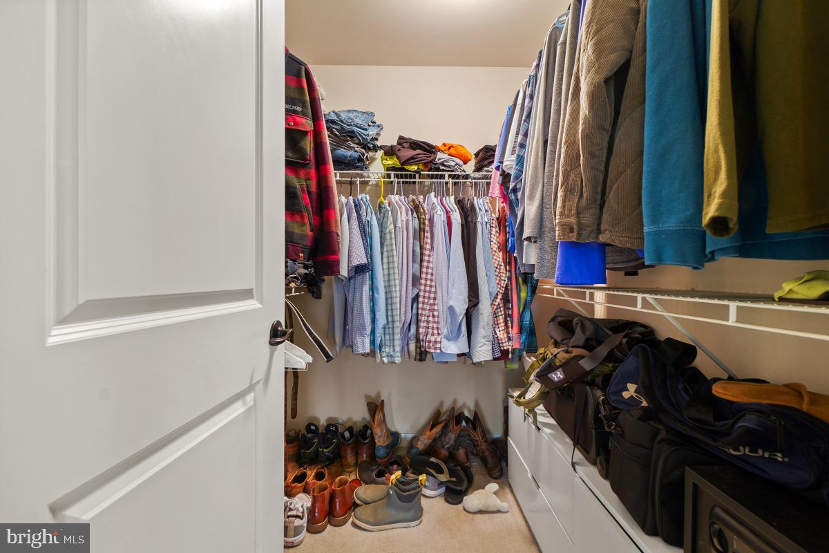 CLOVER RIDGE - Residential