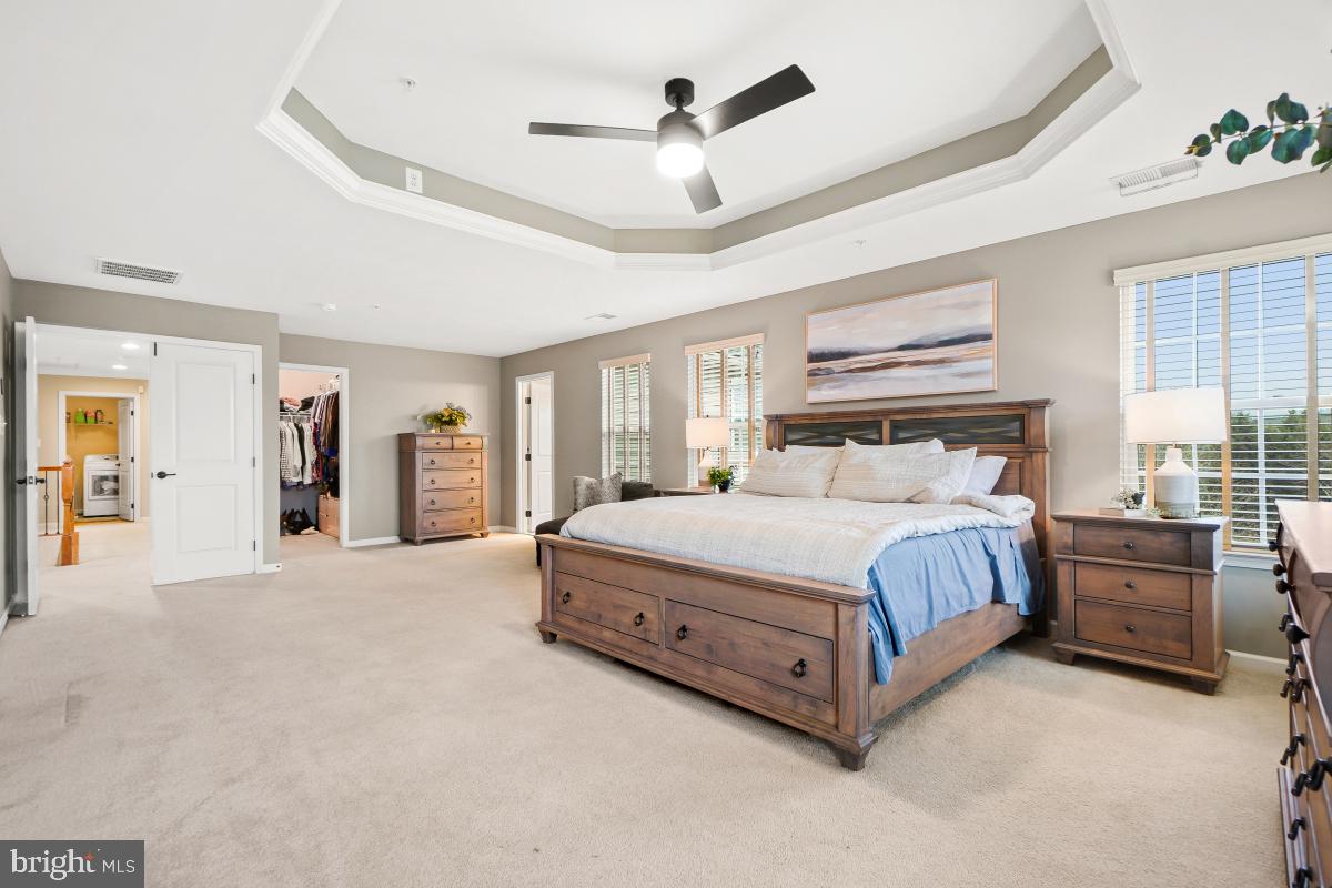 CLOVER RIDGE - Residential