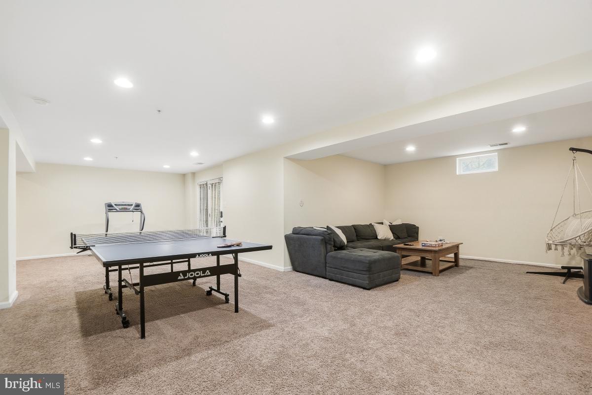 CLOVER RIDGE - Residential