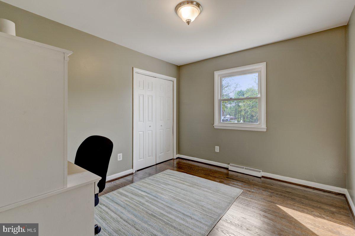 WHITE PLAINS - Residential