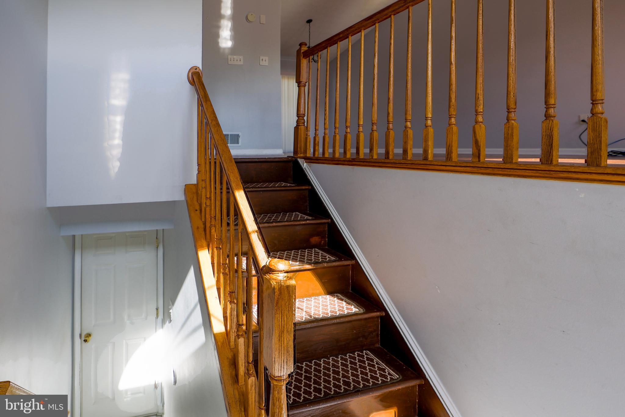 CROSS CREEK - Residential