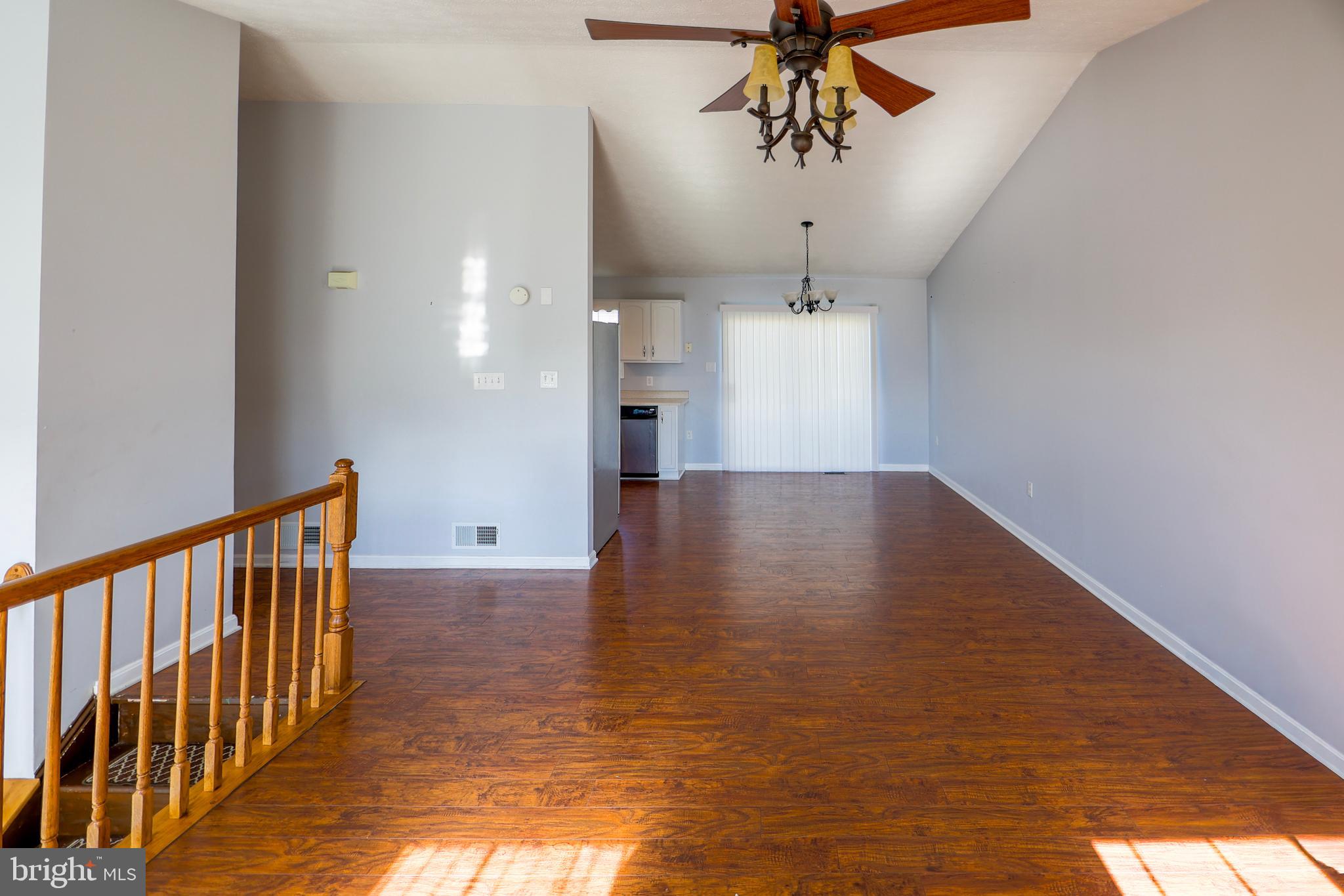 CROSS CREEK - Residential