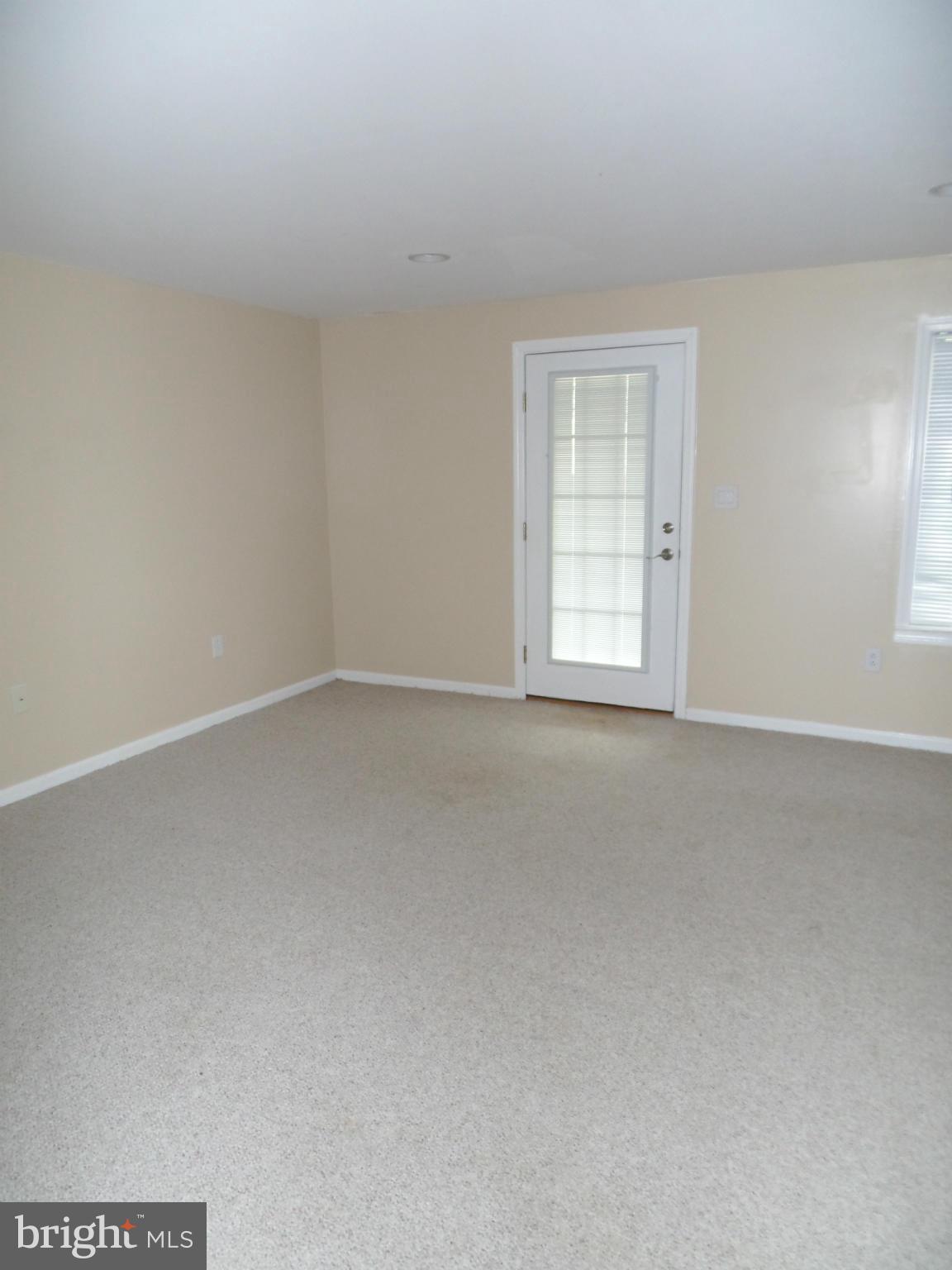 MONTCLAIR - Residential Lease