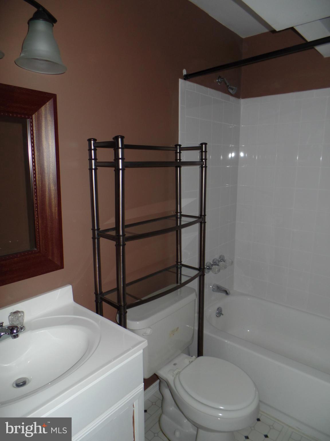 MONTCLAIR - Residential Lease