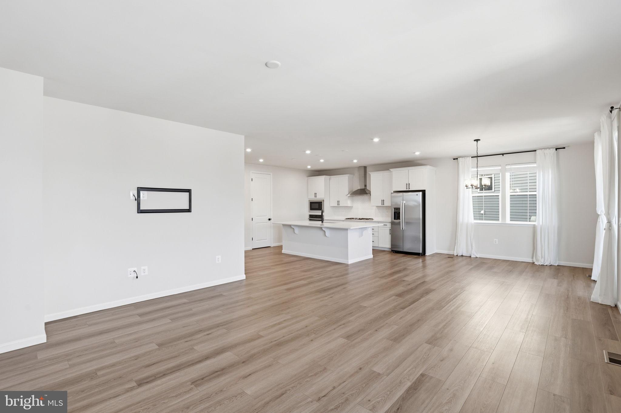 HARRISON VILLAGE - Residential