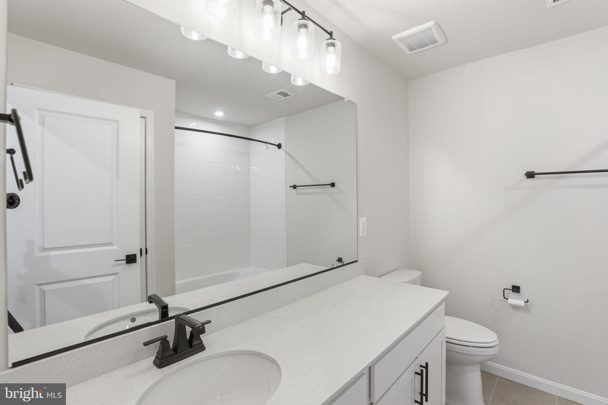 HARRISON VILLAGE - Residential