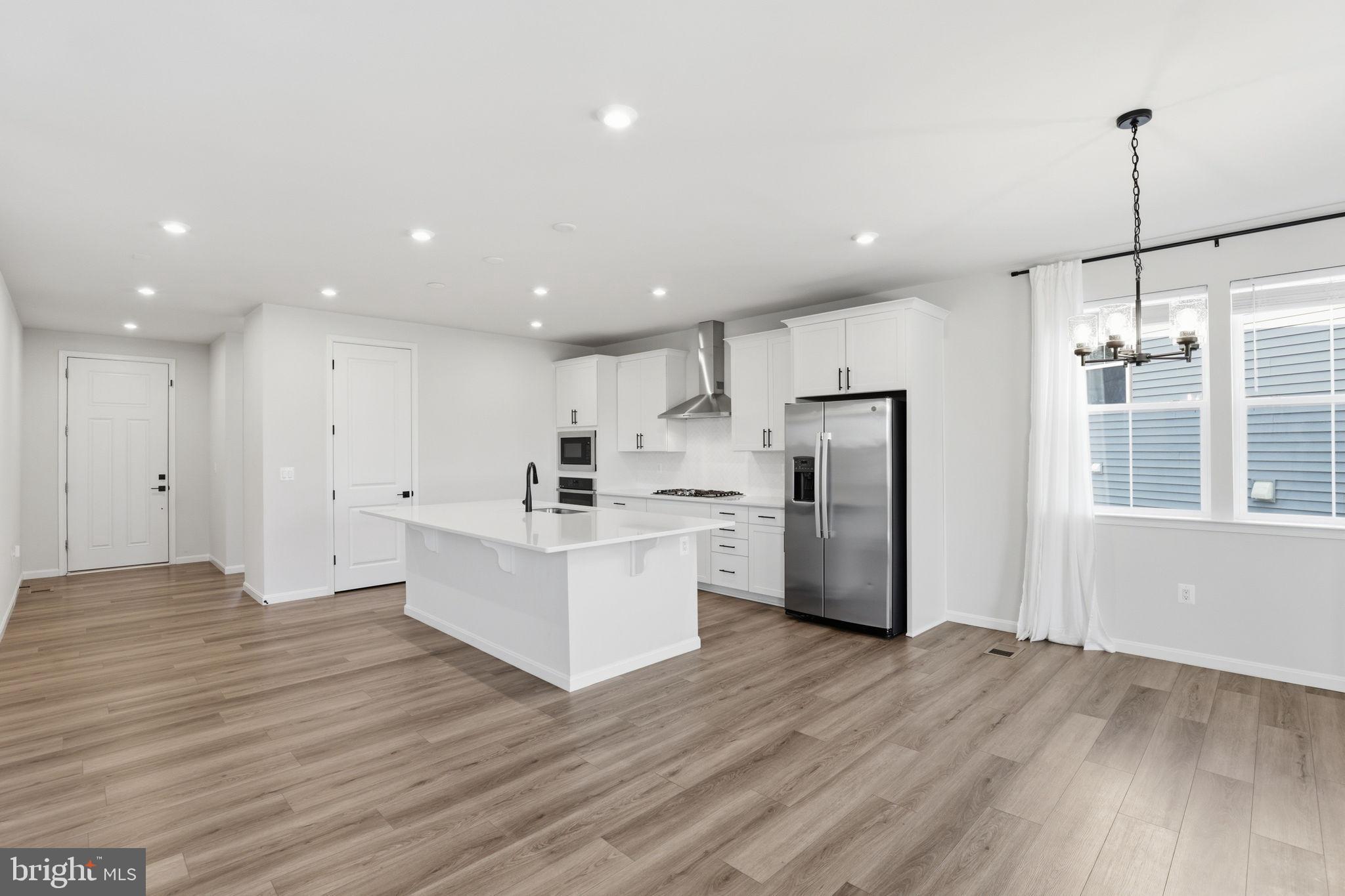 HARRISON VILLAGE - Residential