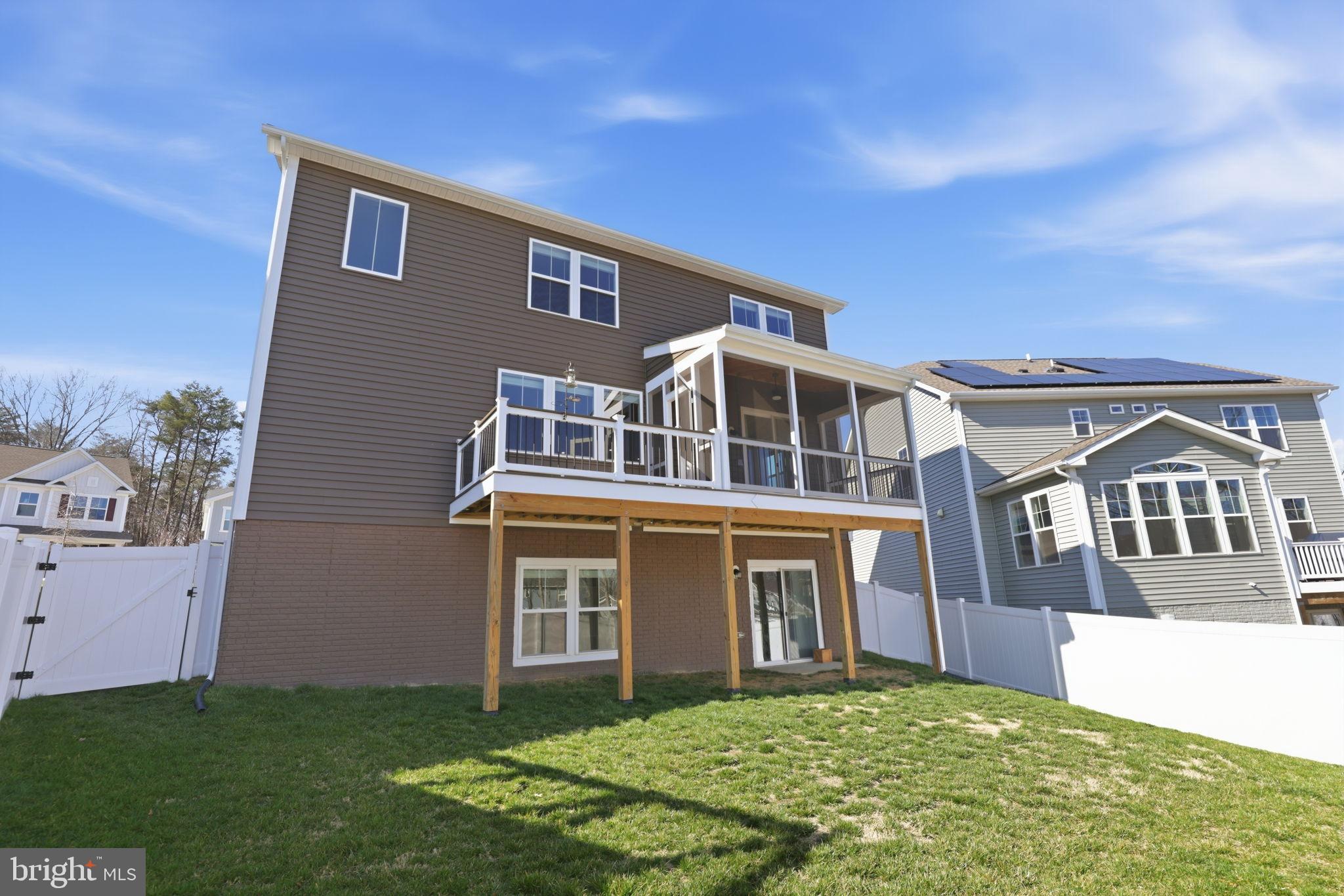 HARRISON VILLAGE - Residential