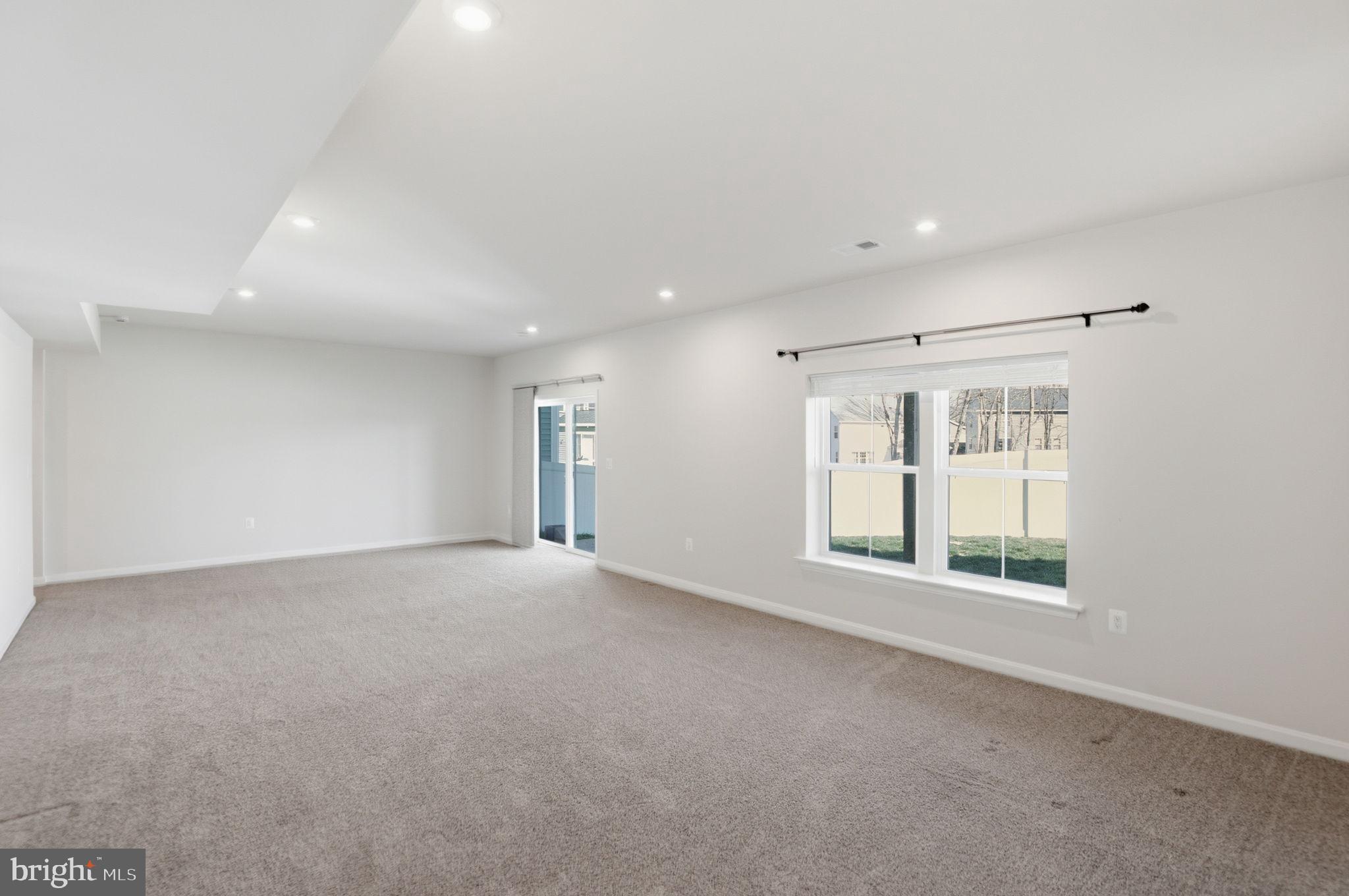 HARRISON VILLAGE - Residential