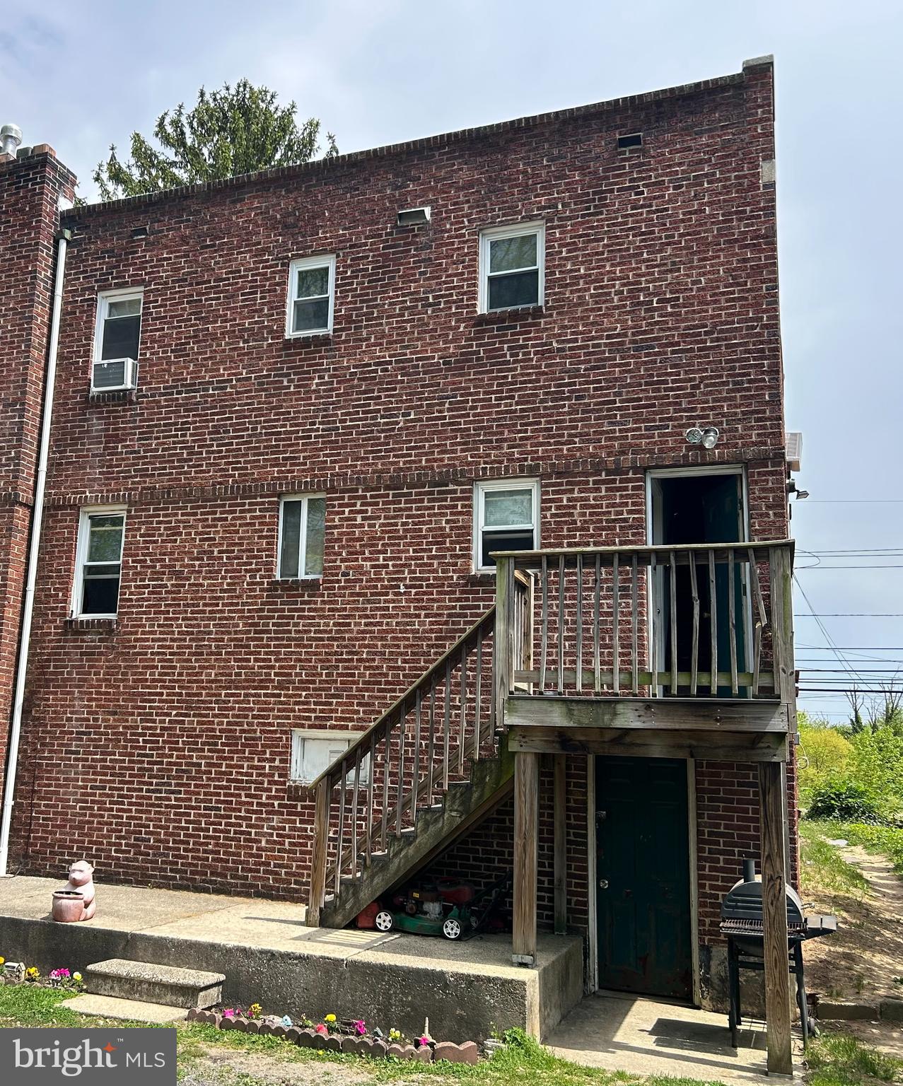 73 S EVERGREEN AVENUE