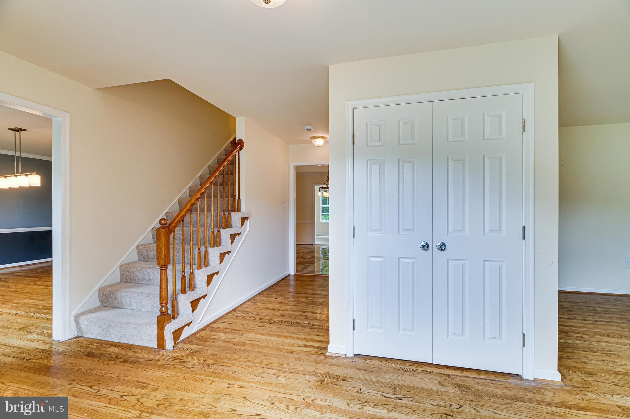 BERRY HILL MANOR - Residential Lease