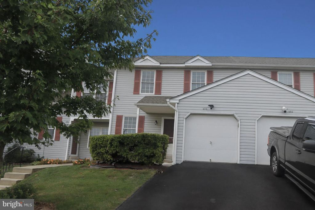 Photo of 403 Essex Court, LANSDALE, PA 19446 (MLS # PAMC2156472)