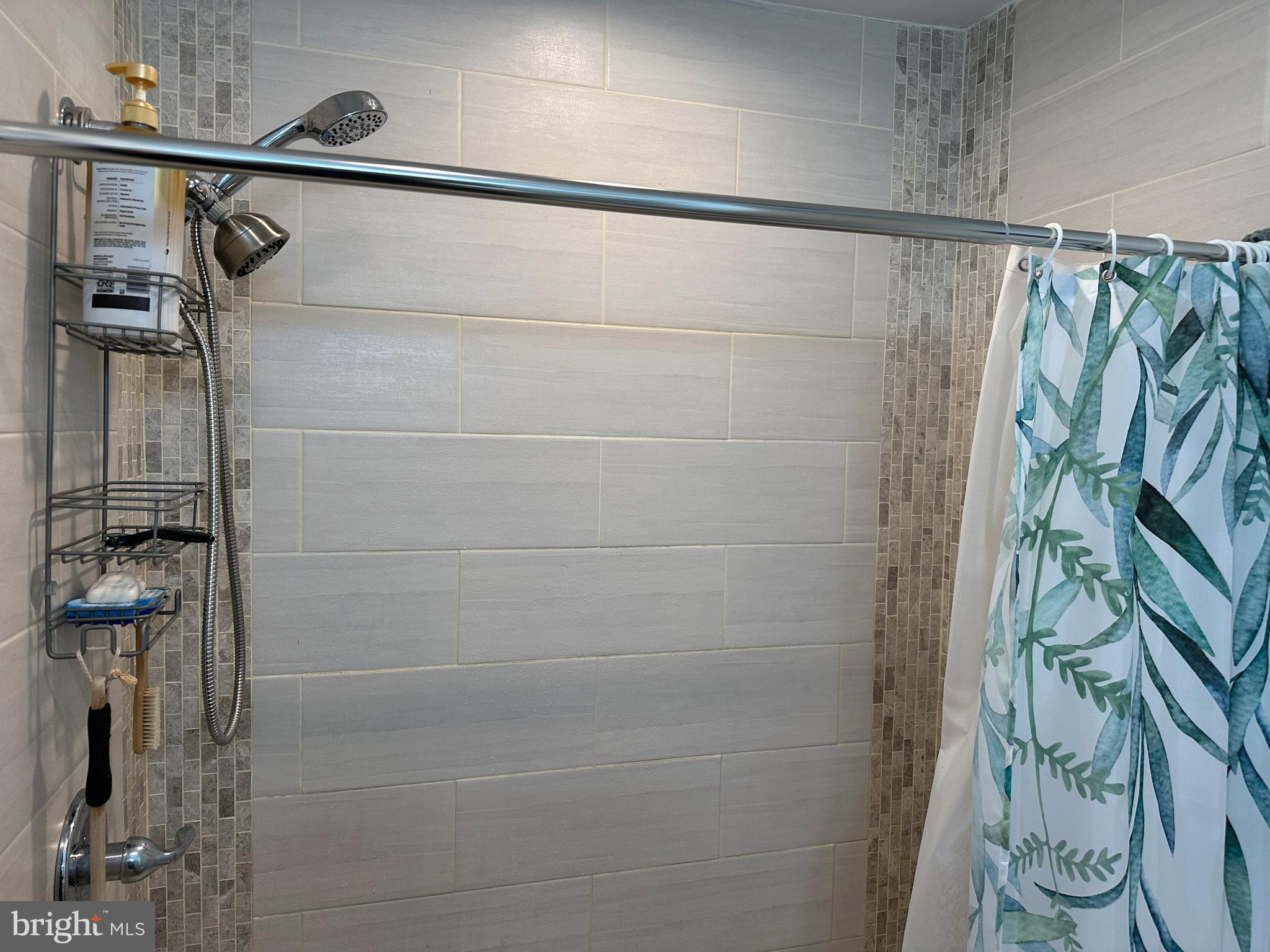 SOMERTON - Residential Lease