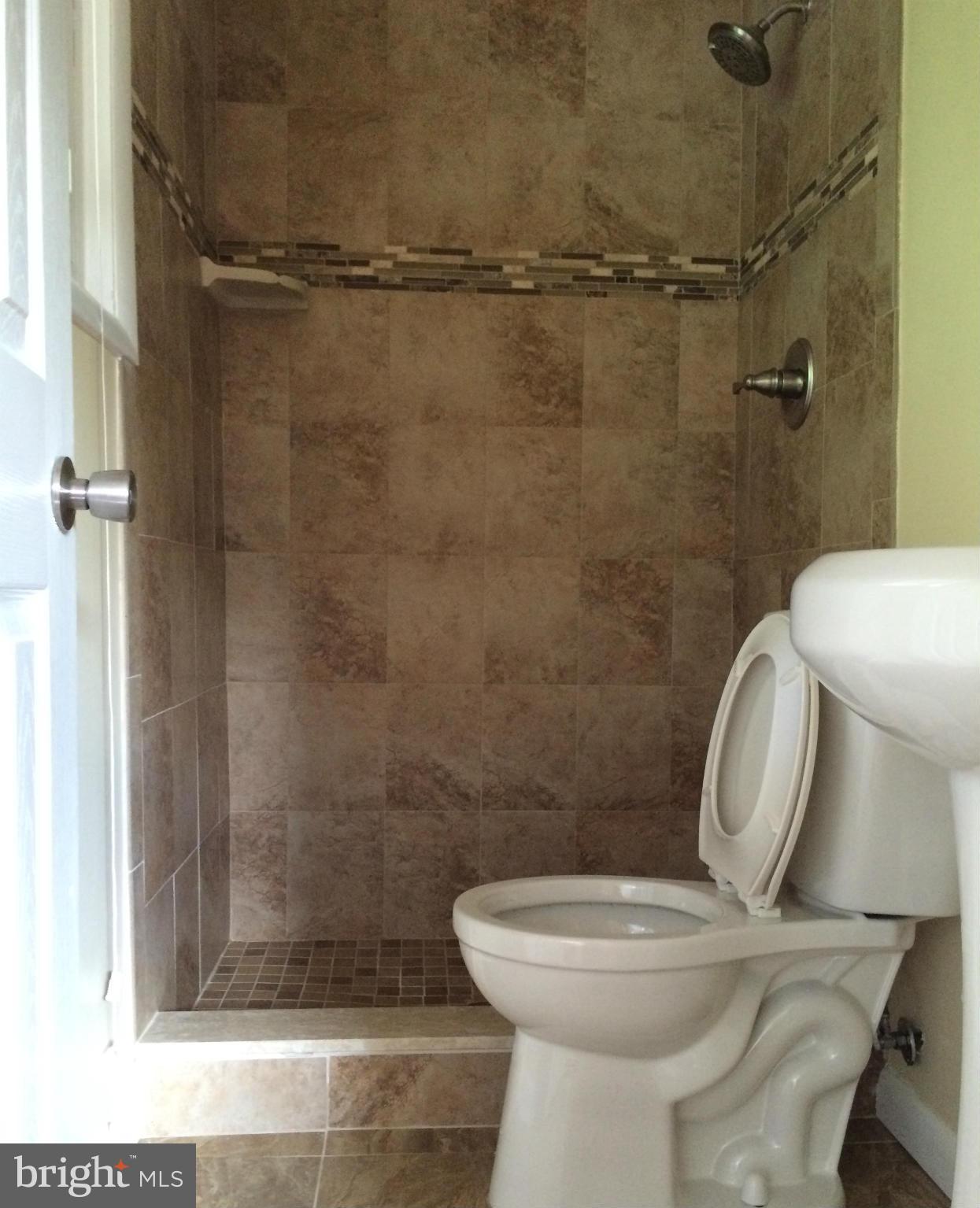 LOISDALE ESTATES - Residential