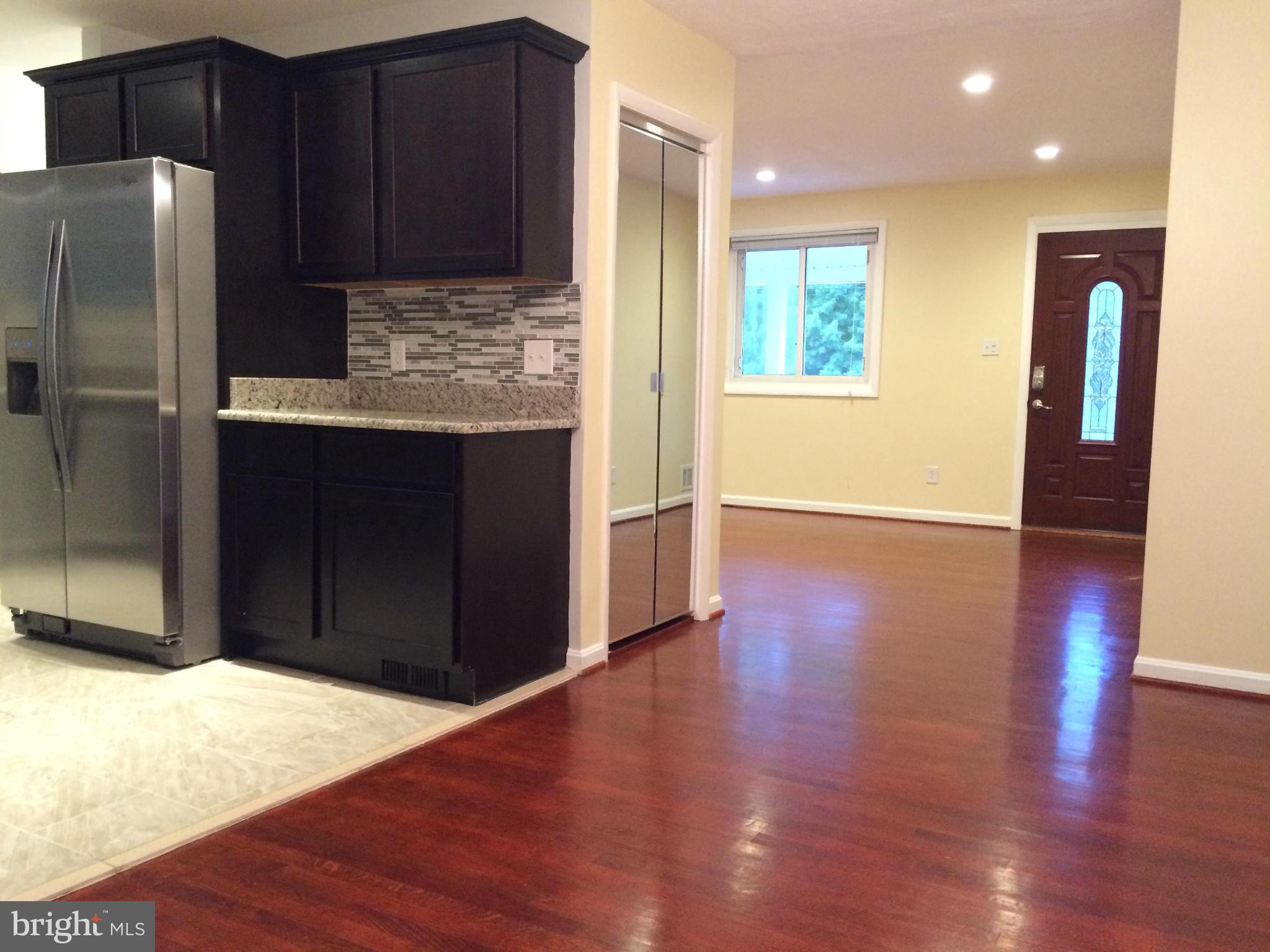 LOISDALE ESTATES - Residential