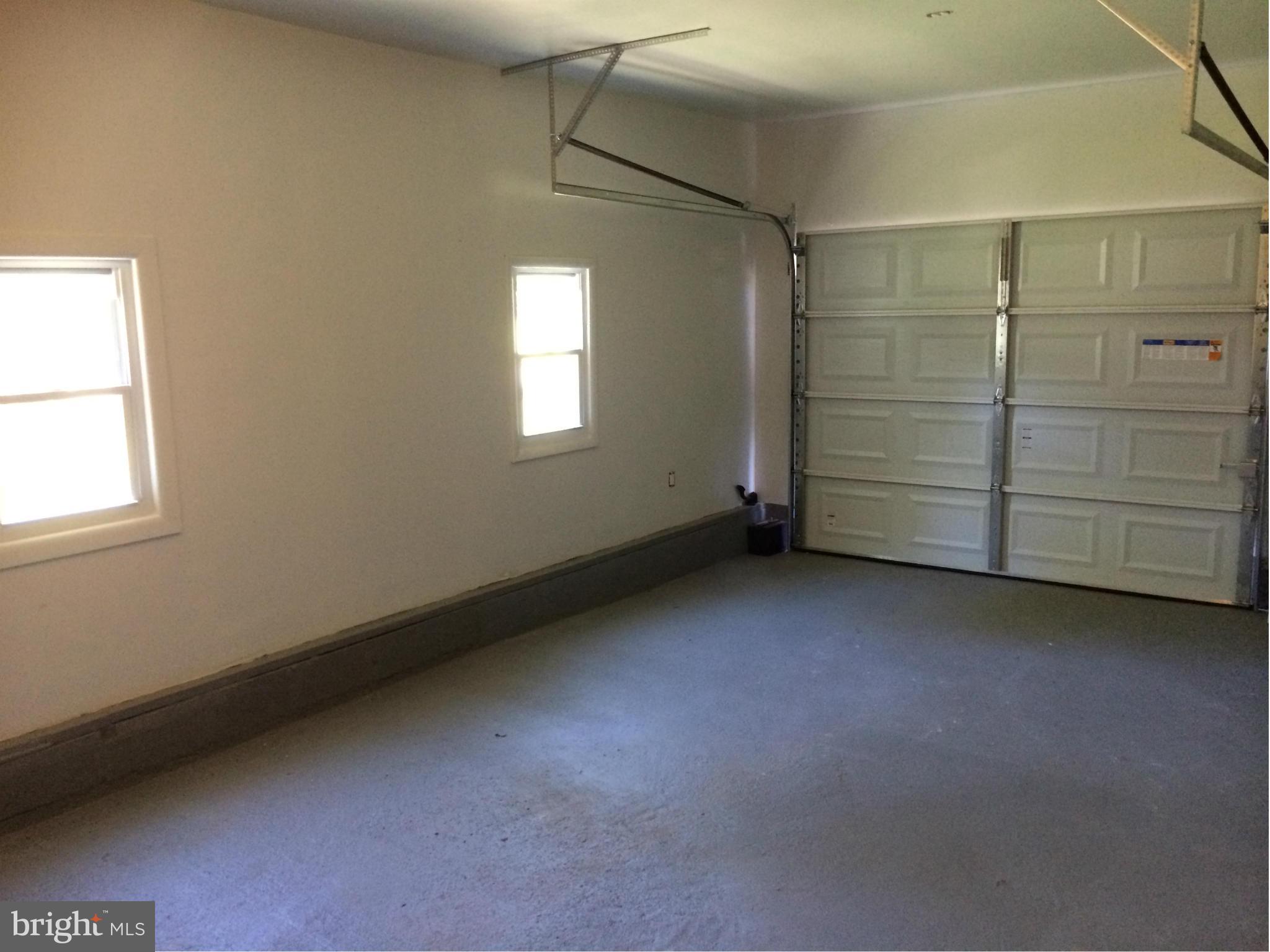 LOISDALE ESTATES - Residential