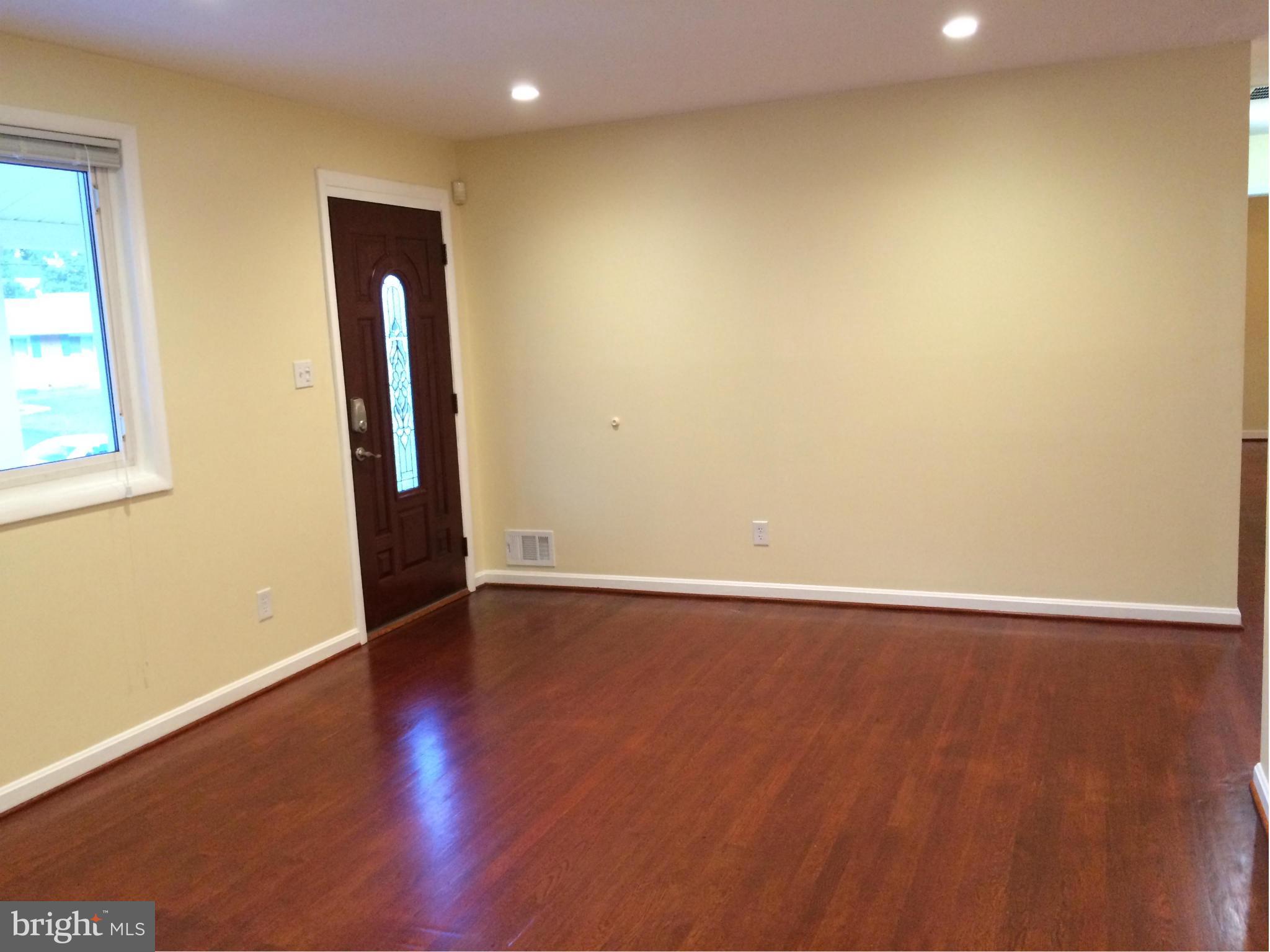 LOISDALE ESTATES - Residential